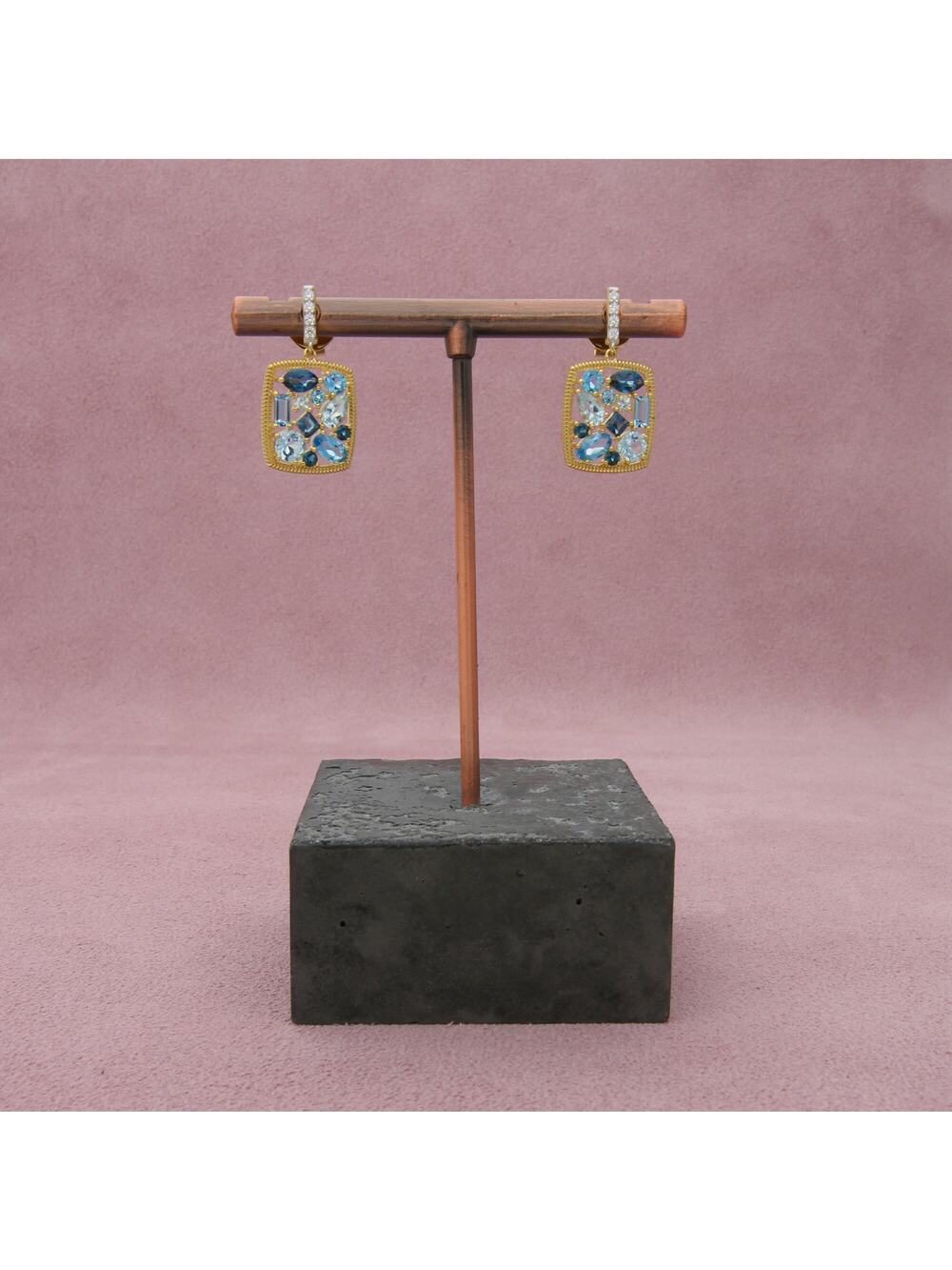 sloane street 18k yellow gold sky & london blue topaz cluster diamond earrings